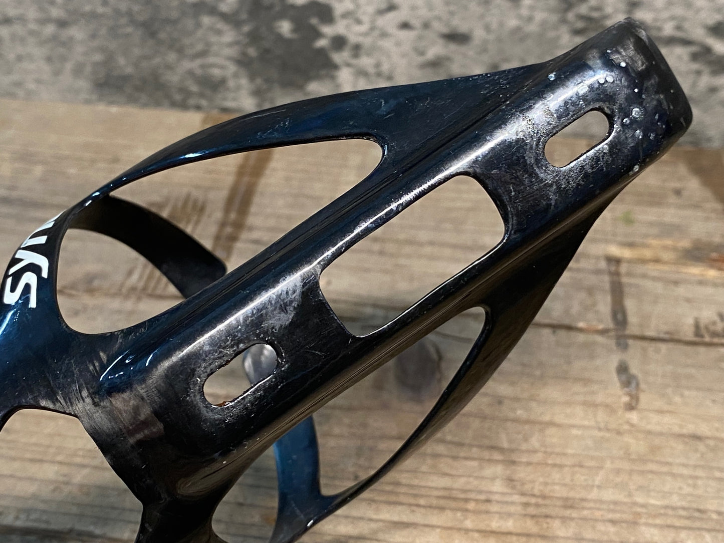 IS953 シンクロス SYNCROS カーボン ボトルケージ 黒 ペア