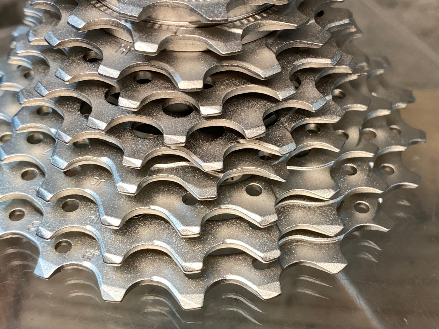 IV579 シマノ SHIMANO アルテグラ ULTEGRA CS-6700 スプロケット 11-23T