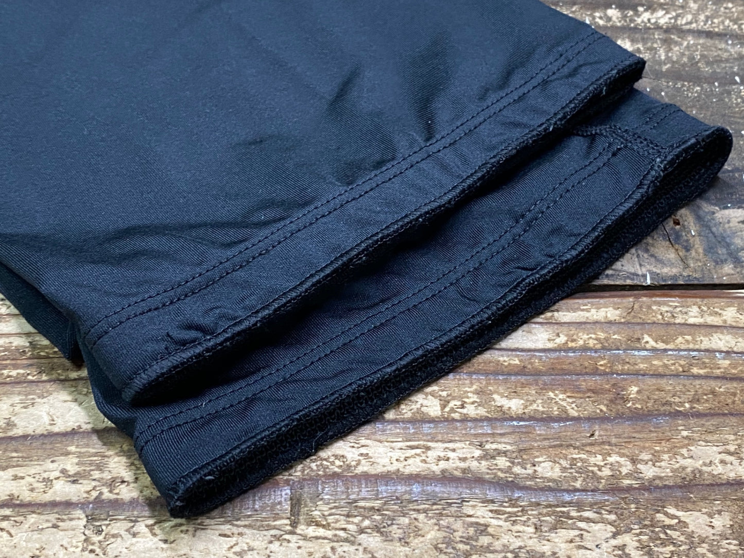 JD279 カペルミュール KAPELMUUR レッグカバー 黒 XS