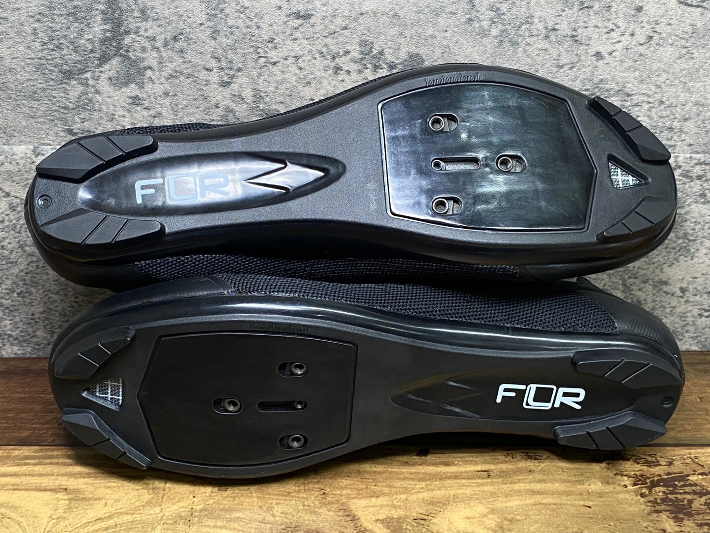 IY379 FLR F-11 ビンディングシューズ 黒 EUR45 SPD-SL 美品