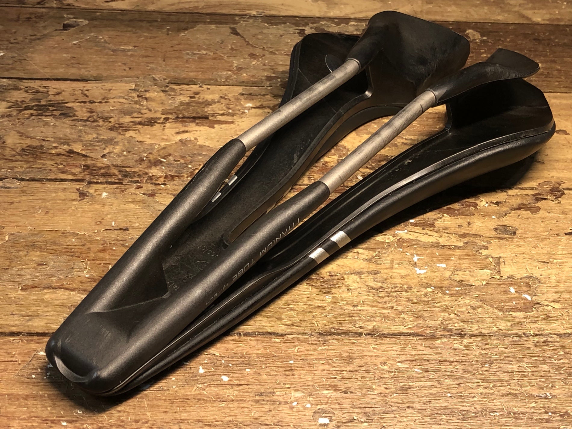 HX477 セライタリア selle italia SP-01 サドル チタンレール 黒