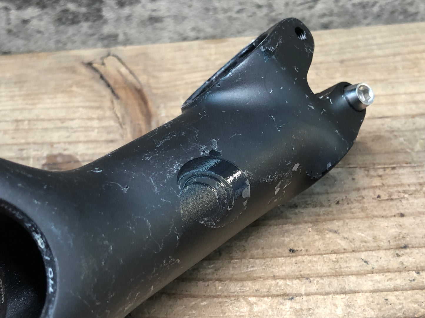 JA136 ワンバイエス OnebyESU アルミ ステム 90mm Φ31.8 OS 77° ※ボルト欠品