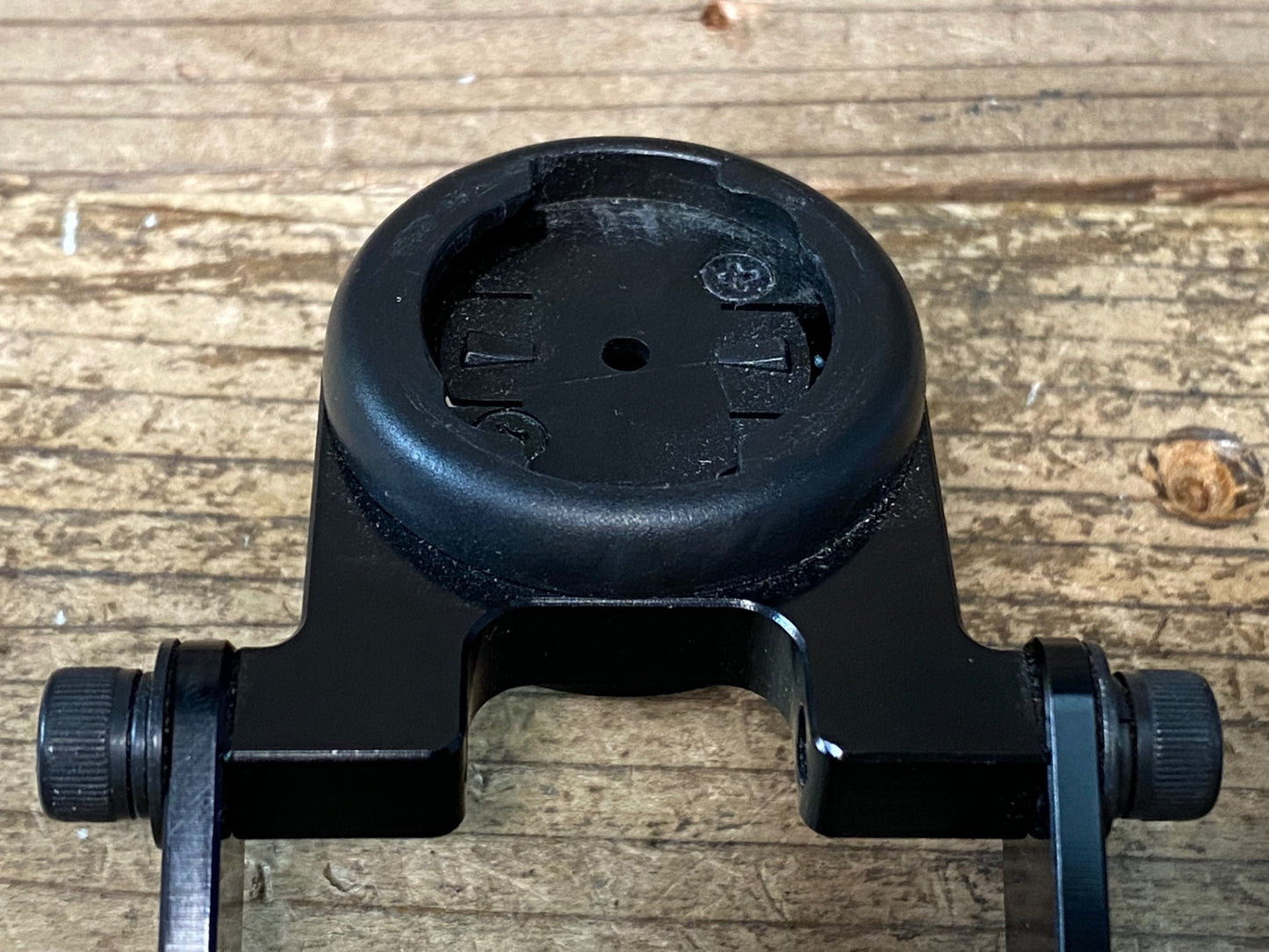 IX532 レックマウント REC MOUNTS サイクルコンピューターマウント Φ31.8 両持ち