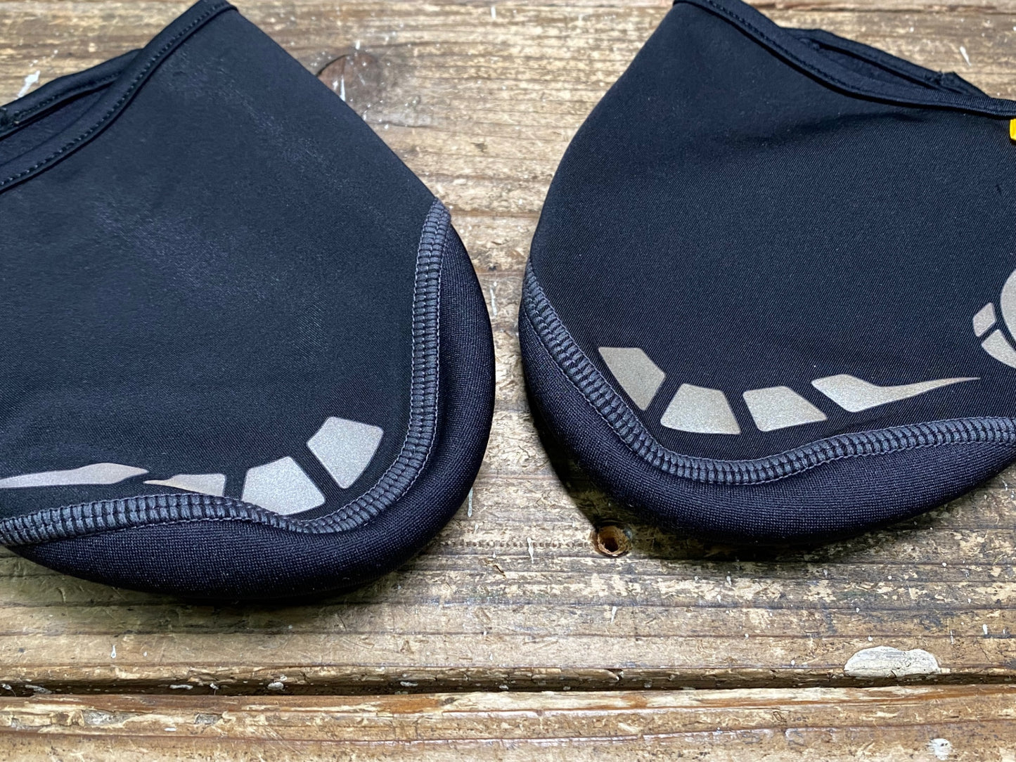 IU300 パールイズミ PEARLiZUMi トゥカバー 黒