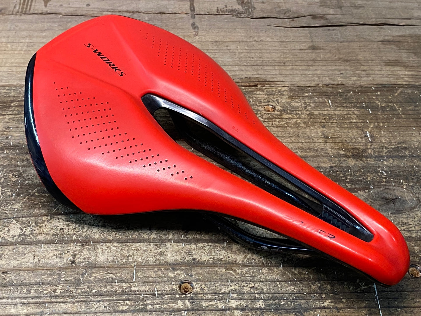 IW563 スペシャライズド SPECIALIZED S-WORKS POWER サドル fact CARBON 143mm レッド