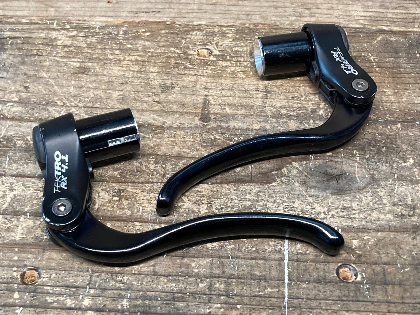 IS452 テクトロ TEKTRO RX4.1 エアロブレーキレバー バーエンドブレーキレバー 黒 差し込みΦ19.6~20.6
