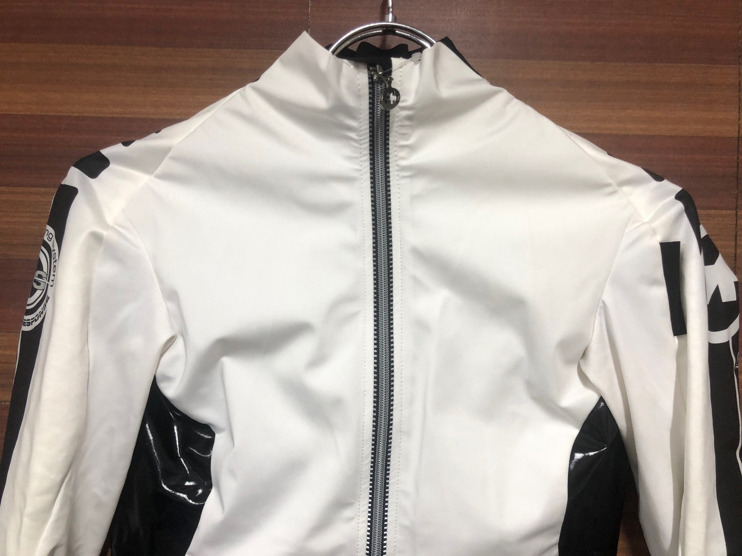 IF504 アソス assos iJ.pompaDour.6 INSULATOR JACKET 長袖 白 黒 レディース XS 裏起毛