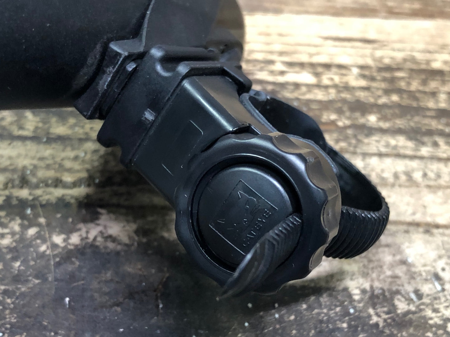 IZ289 キャットアイ CATEYE VOLT400 フロントライト 点灯確認済み