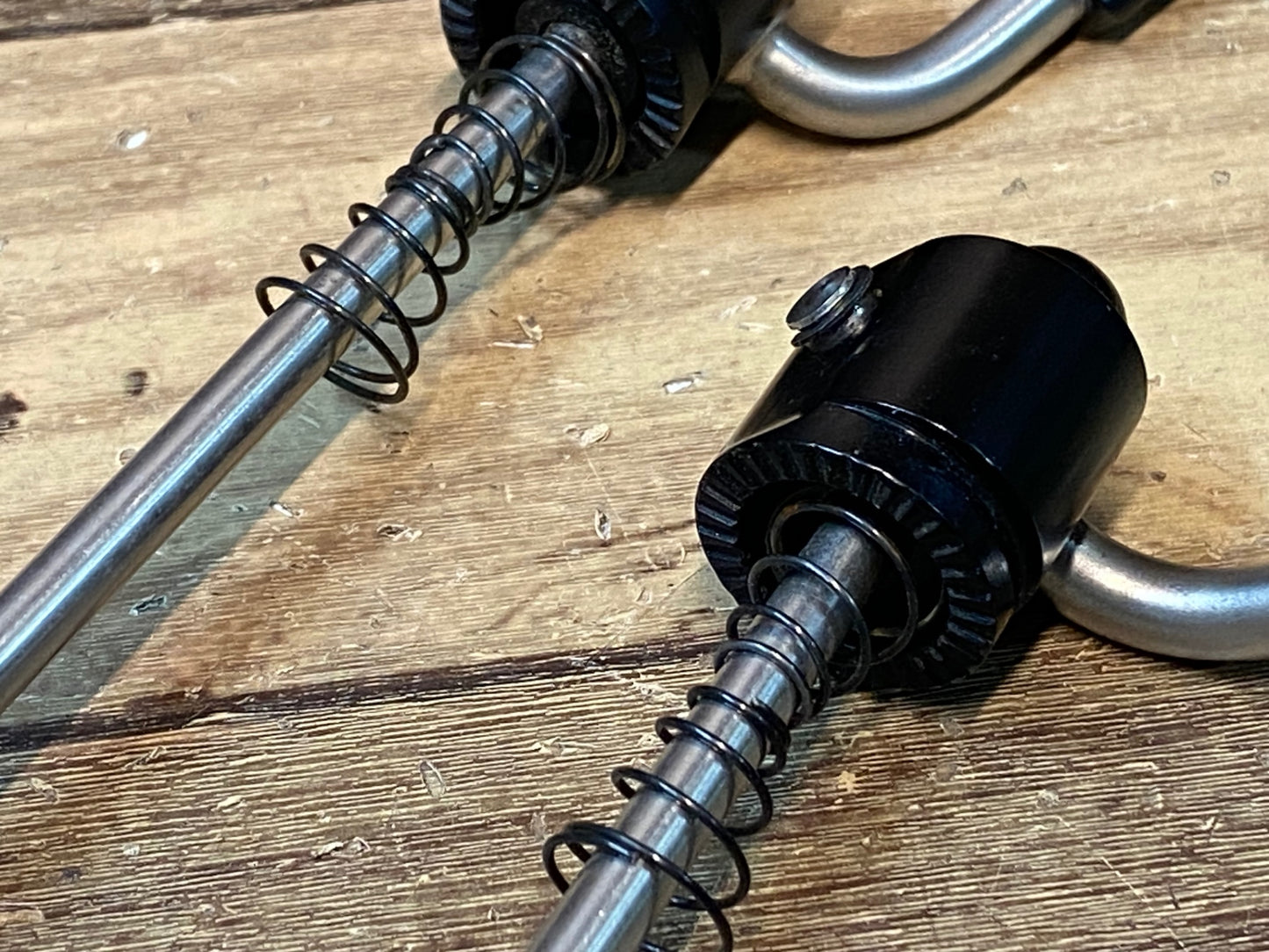 IL542 ポールコンポーネント PAUL COMPONENT QUICK RELEASE SKEWER 黒 前後セット ※リア側エラー品、刻印不良