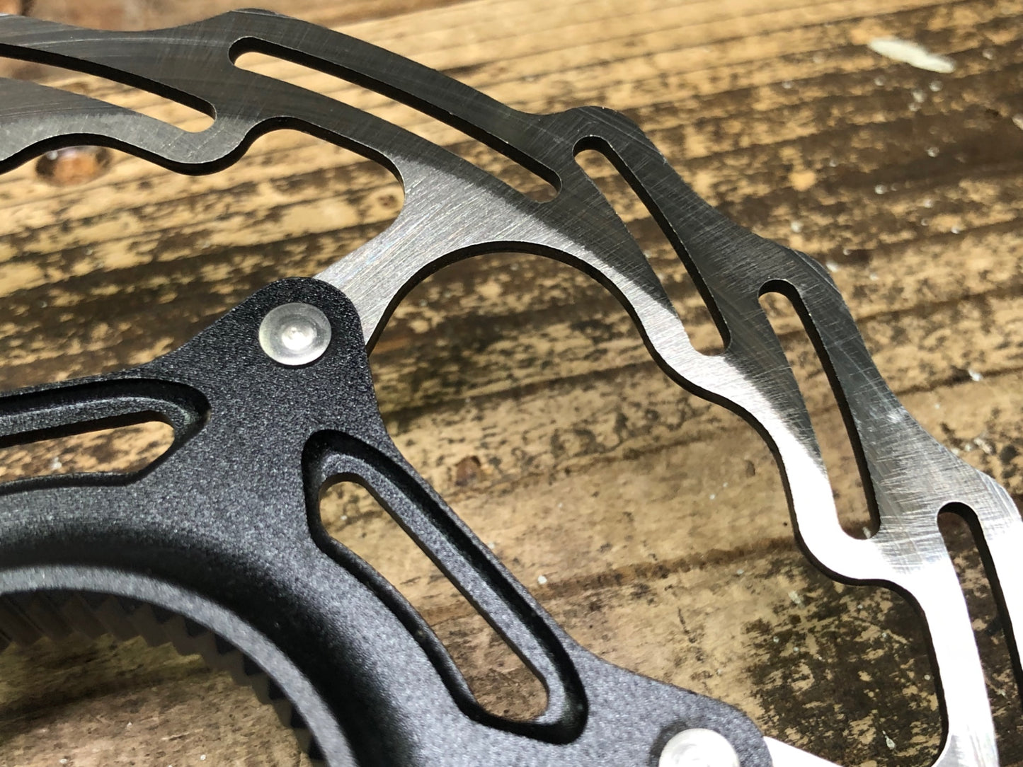 JA304 エックスオン XON ディスクローター 140mm 160mm 2枚セット 黒 センターロック 実測1.8mm