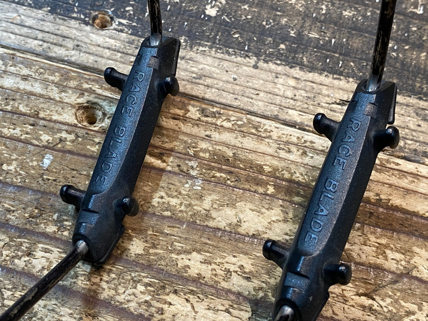 IC261 SKS Raceblade フェンダー 前後セット