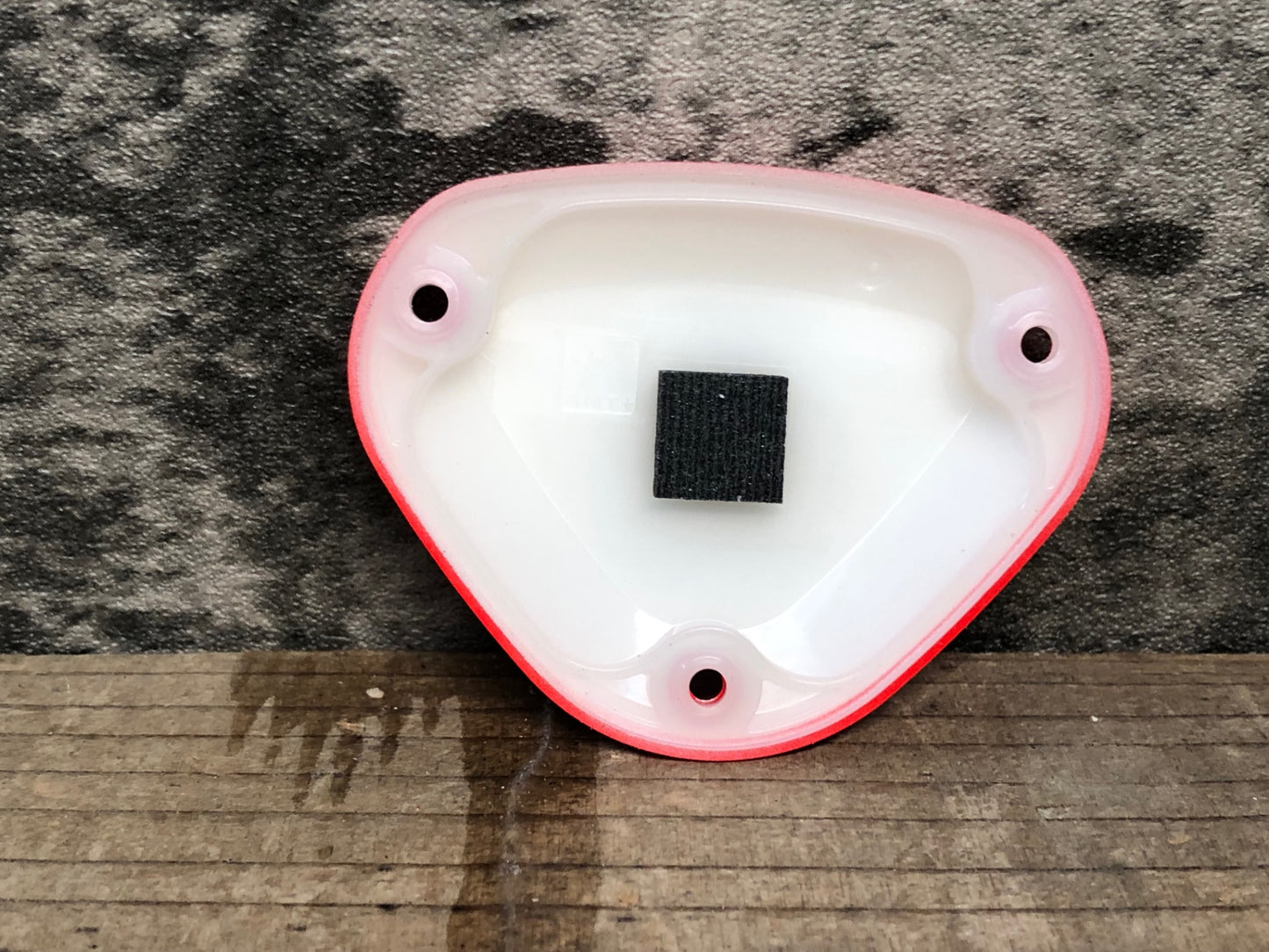 IZ004 パイオニア Pioneer 右センサーカバー 赤