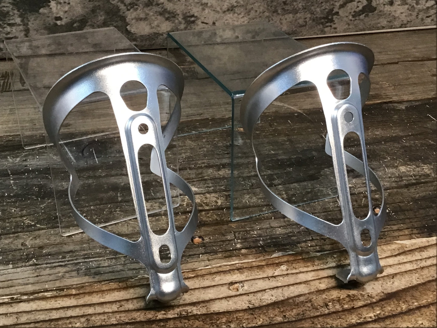 IN828 スパカズ SUPACAZ FLY CAGE ボトルケージ 2個セット シルバー