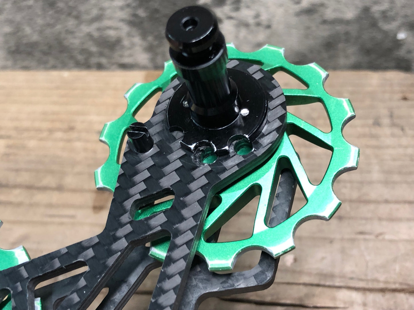 IQ468 ノヴァライド NOVA RIDE ビッグプーリー 3Kカーボン セラミック 14/17T 緑 シマノ12s対応 R8100,R8150,R9200,R9250