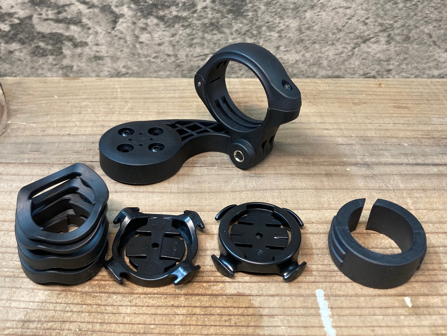 IO469 ガーミン GARMIN エッジ EDGE 1040 SOLAR サイクルコンピューター 動作確認済