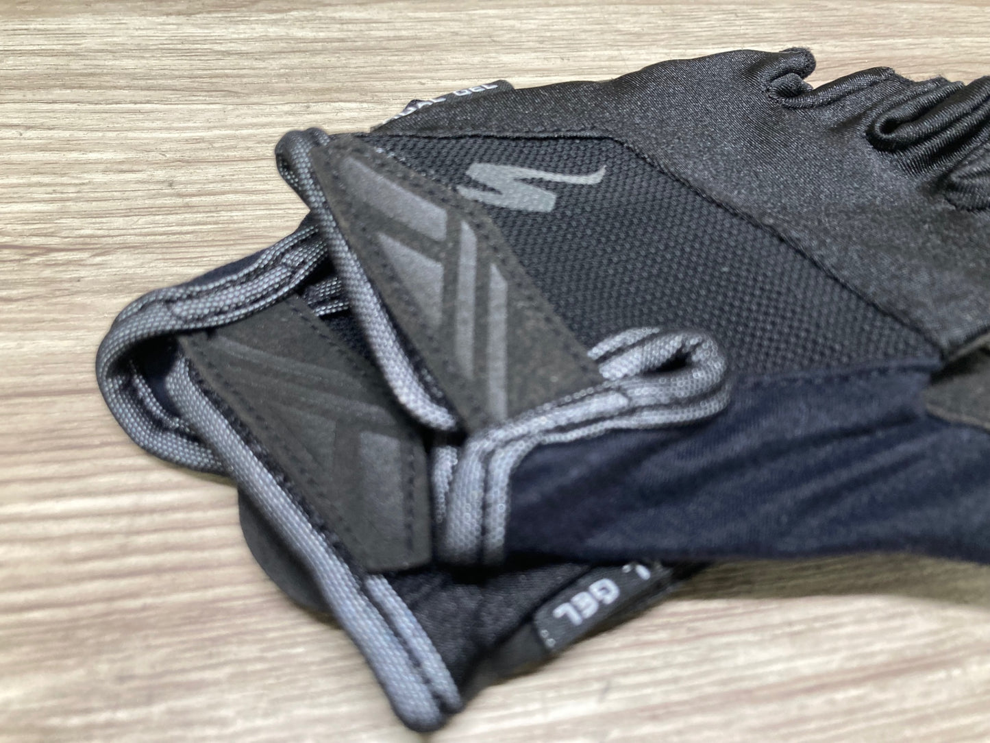 JA755 スペシャライズド SPECIALIZED 指切 グローブ 黒 S