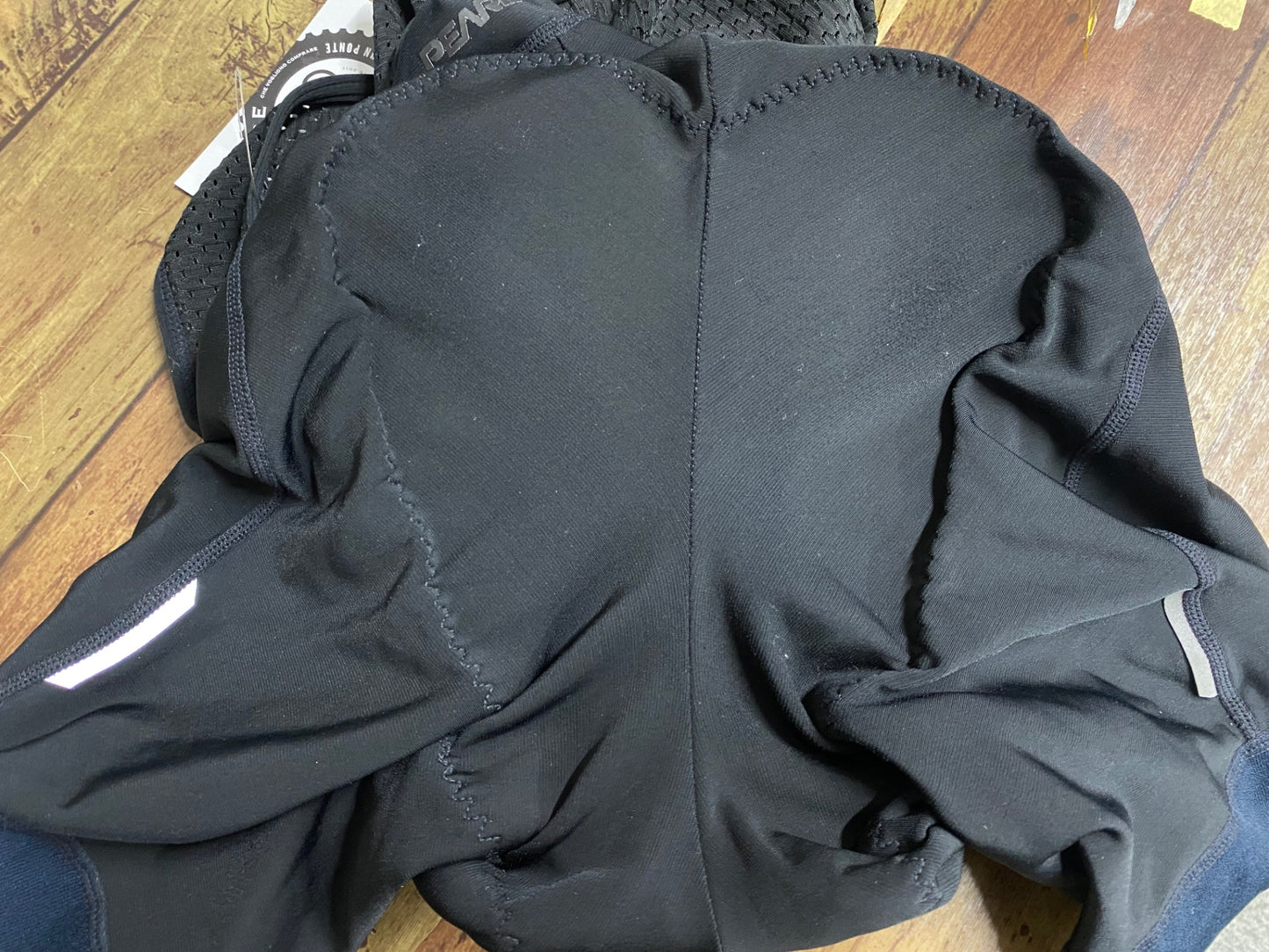 JD170 パールイズミ PEARL iZUMi ビブショーツ 黒 L