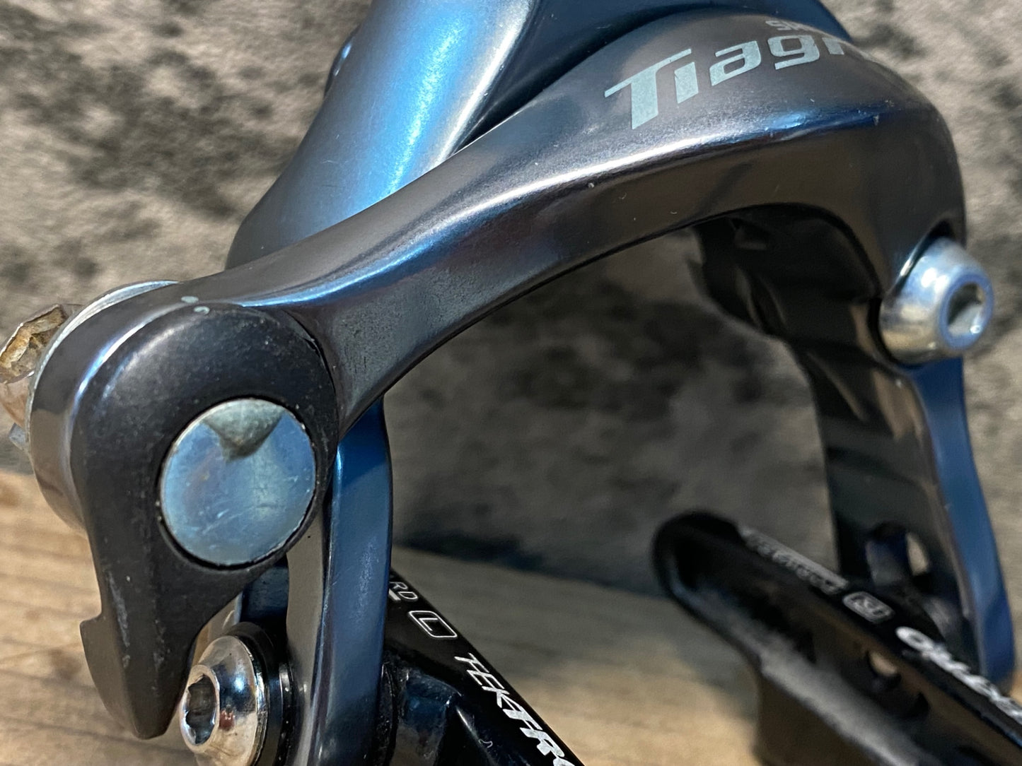 JD606 シマノ SHIMANO ティアグラ Tiagra BR-4700 キャリパーブレーキ セット ※枕頭ナット欠品, シュー非純正