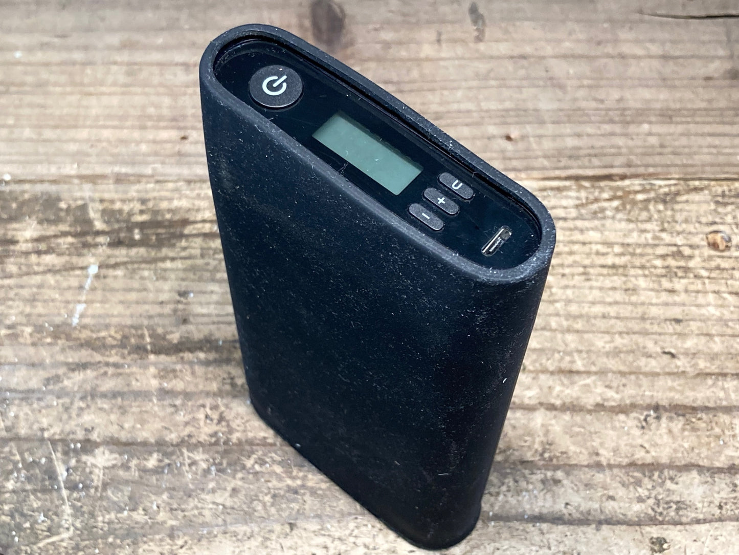 IL320 UOMI Smart Air Pump M1 電動ポンプ 空気入れ MAX100PSI(6ber) 動作確認済