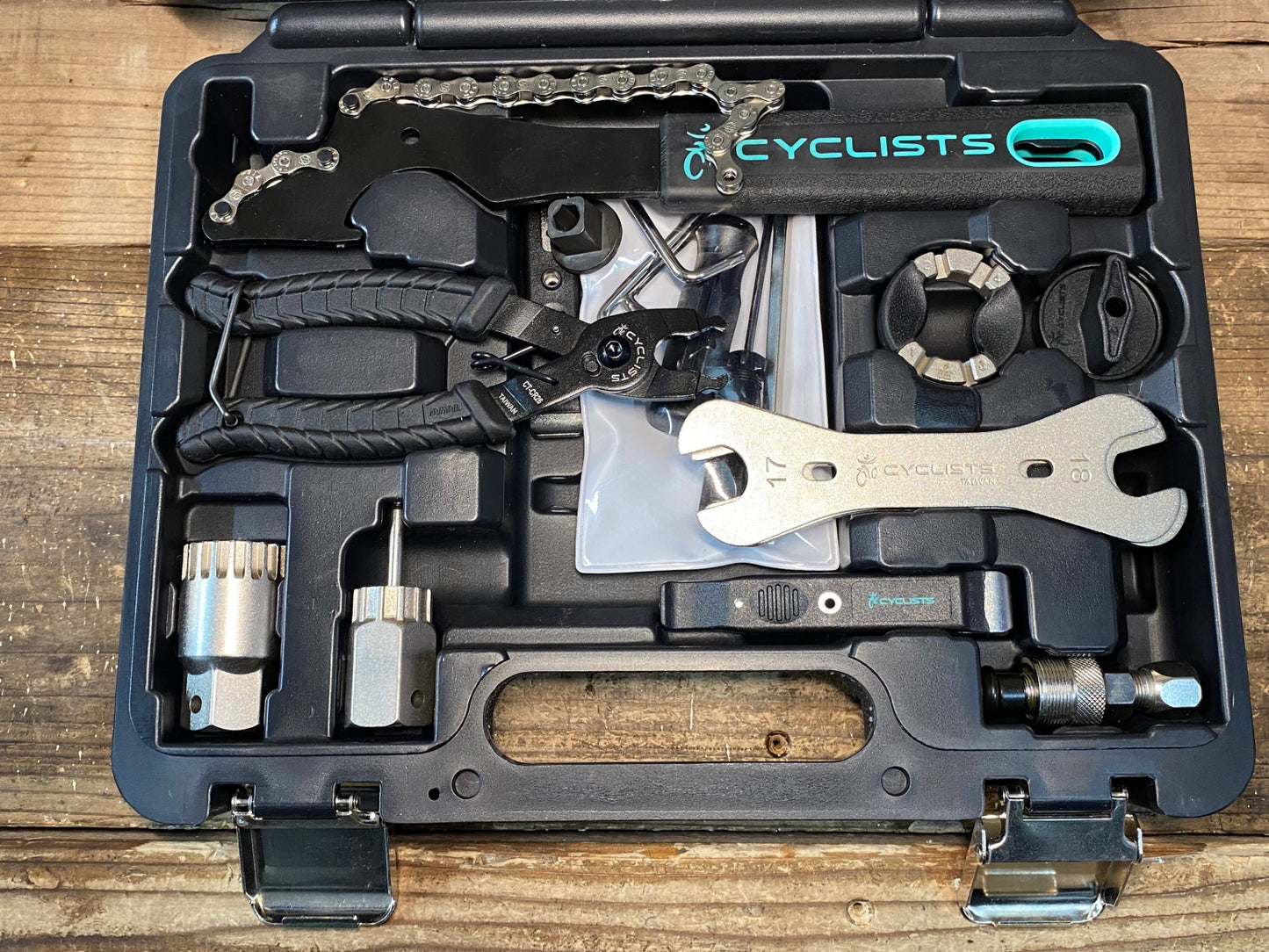 IP144 CYCLISTS 工具セット