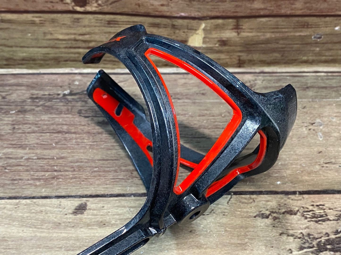 IF582 タックス Tacx サイロ CIRO カーボン ボトルケージ 黒赤 2個セット