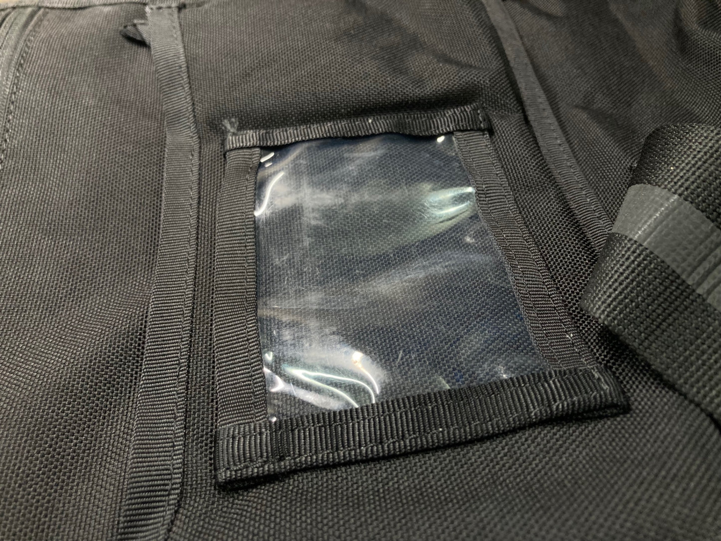 IU084 クローム CHROME WARSAW MEDIUM BACKPACK リュック バックパック 黒