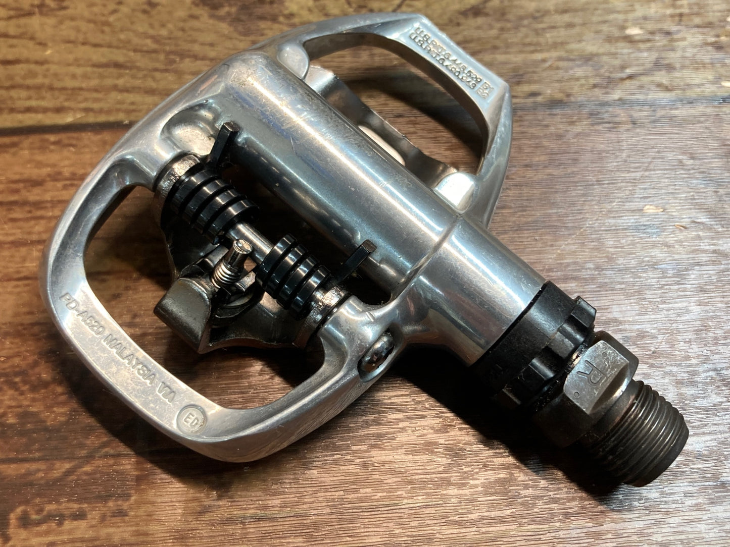 IQ397 シマノ SHIMANO PD-A520 ビンディングぺダル SPD シルバー