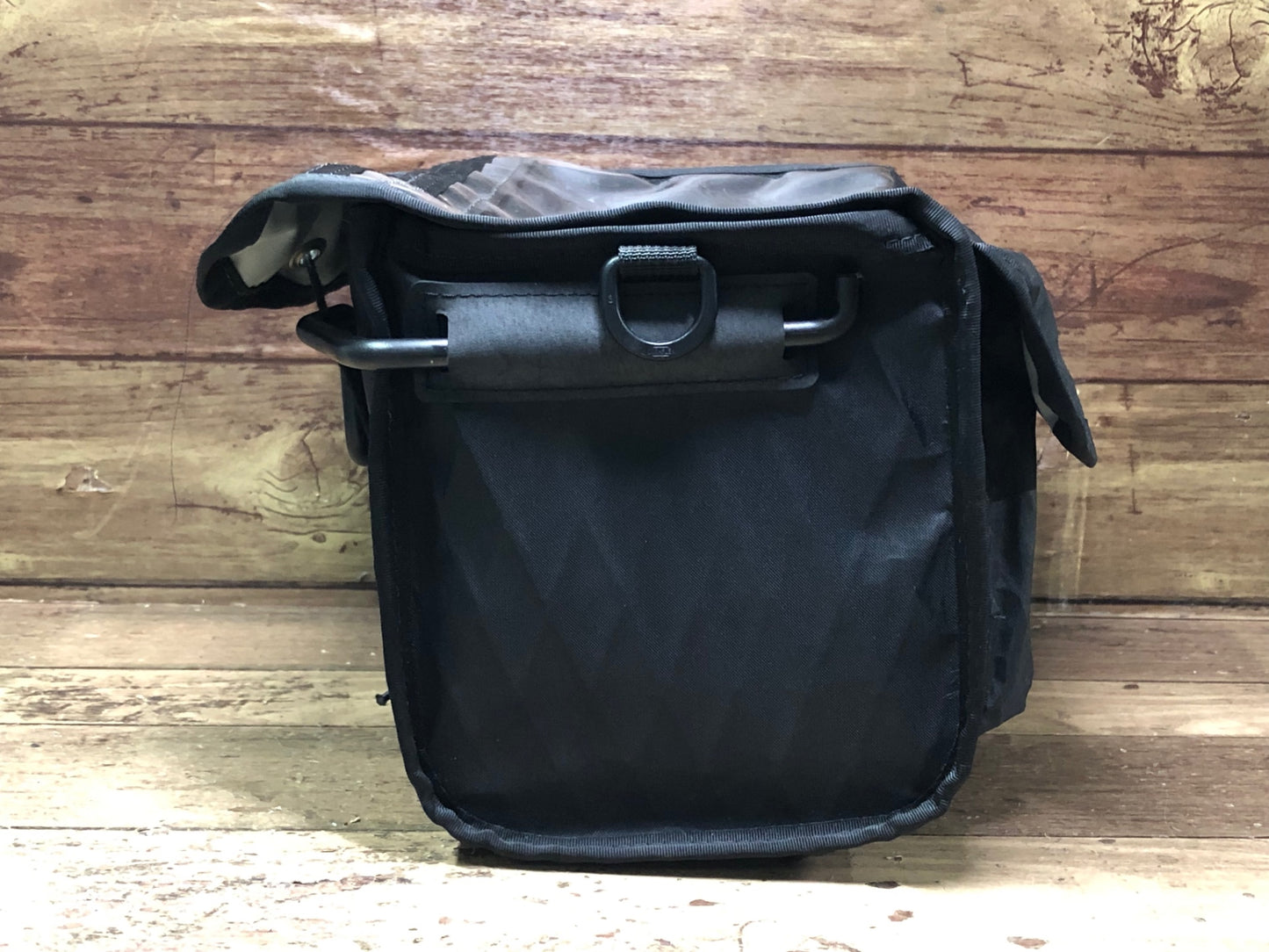 IK653 スウィフトインダストリーズ SWIFTINDUSTRIES paloma handlebar bag ハンドルバーバッグ 黒