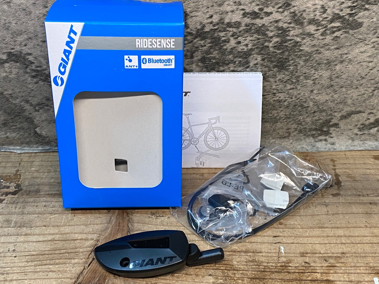 IV663 ジャイアント GIANT RIDESENSE スピード ケイデンス センサー ANT+ Bluetooth