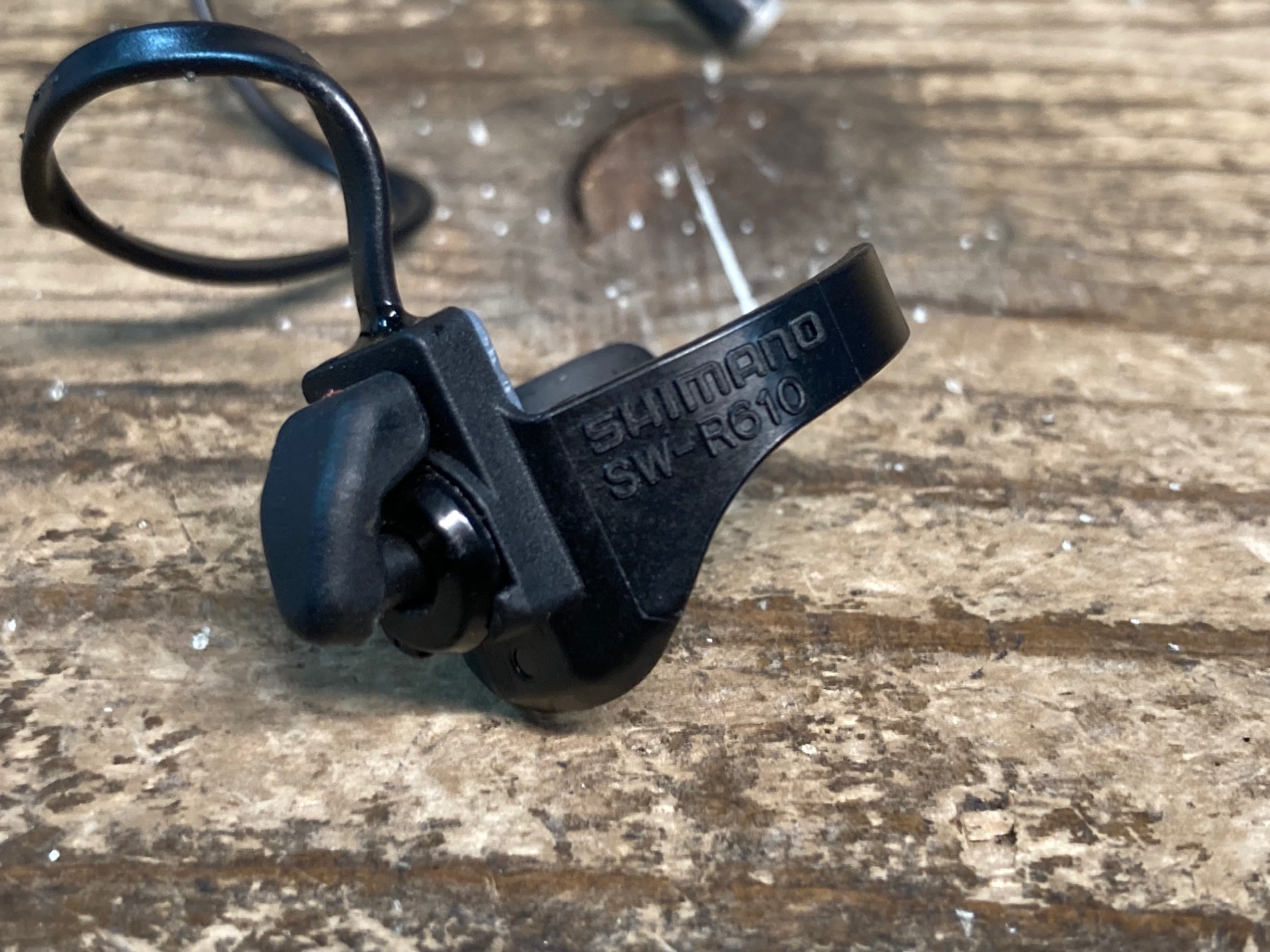送料込み！スプリンタースイッチSHIMANO SW-R610 シフタ シマノ Di2 SW-R610 スプリンタースイッチ左右セット（11S対応