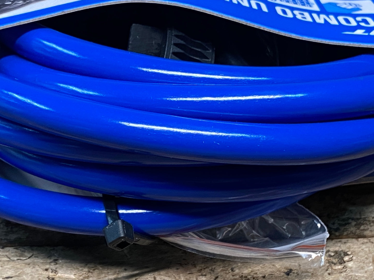 IV720 ジャイアント GIANT FLEX COMBO UNICLIP ケーブルロック