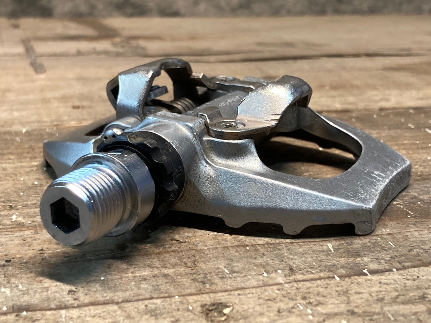 IN434 シマノ SHIMANO PD-A530 ビンディングペダル シルバー 片面フラット SPD