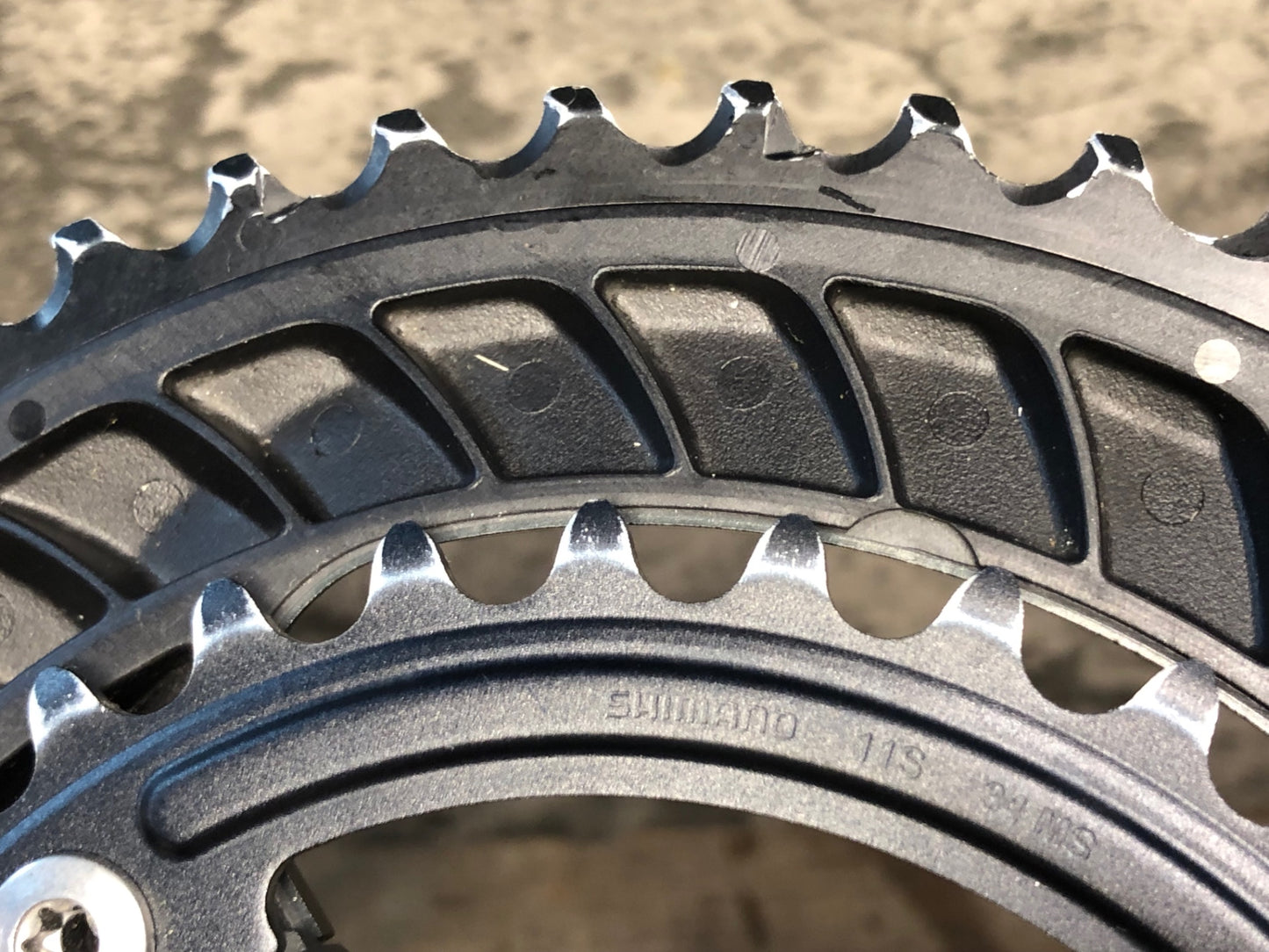 IW371 シマノ SHIMANO 105 FC-R7000 クランクセット 50/34T 11S 170mm