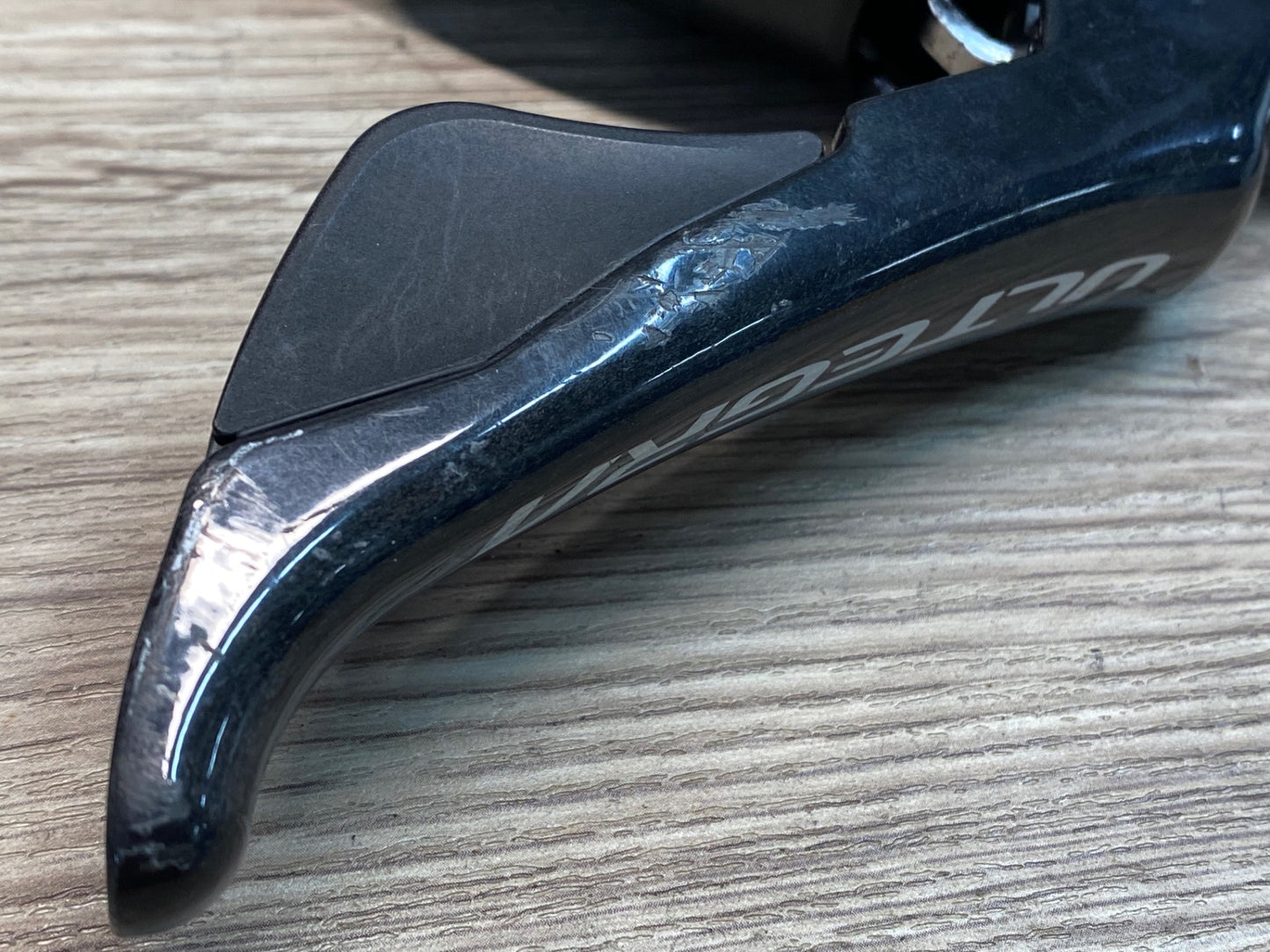 IU893 シマノ SHIMANO アルテグラ ULTEGRA ST-R8020 STIレバー 11S 右のみ