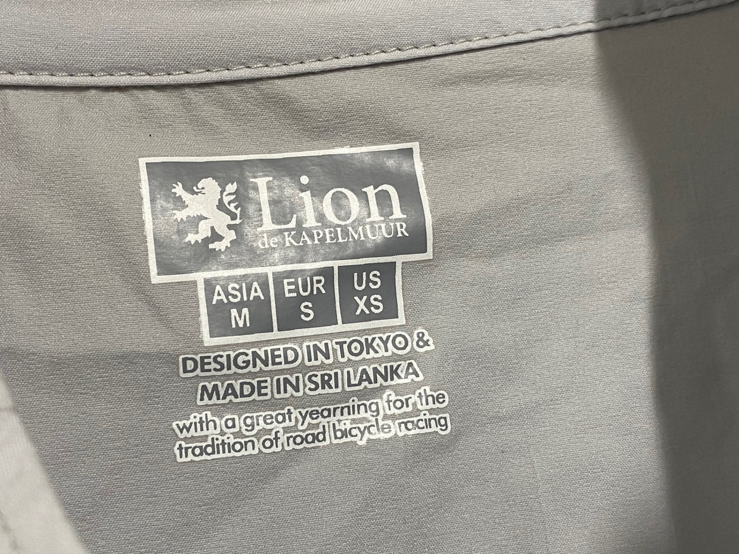 JB712 カペルミュール KAPELMUUR ベスト グレー アジアM