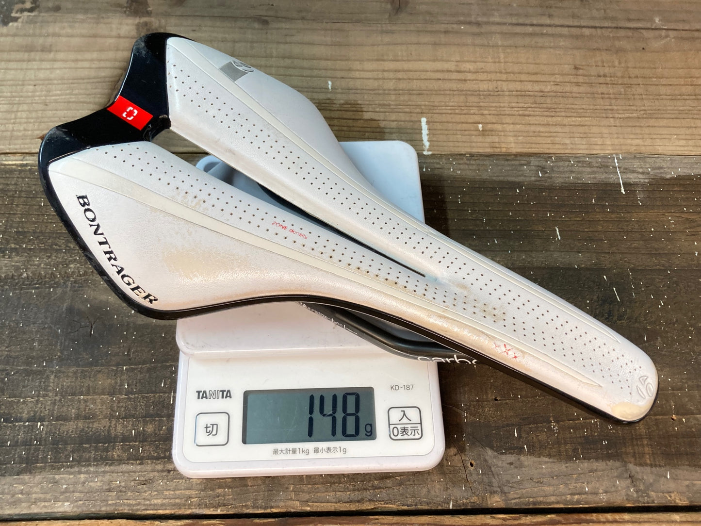 IN821 ボントレガー BONTRAGER PARADIGM XXX カーボンレール サドル 白 138mm