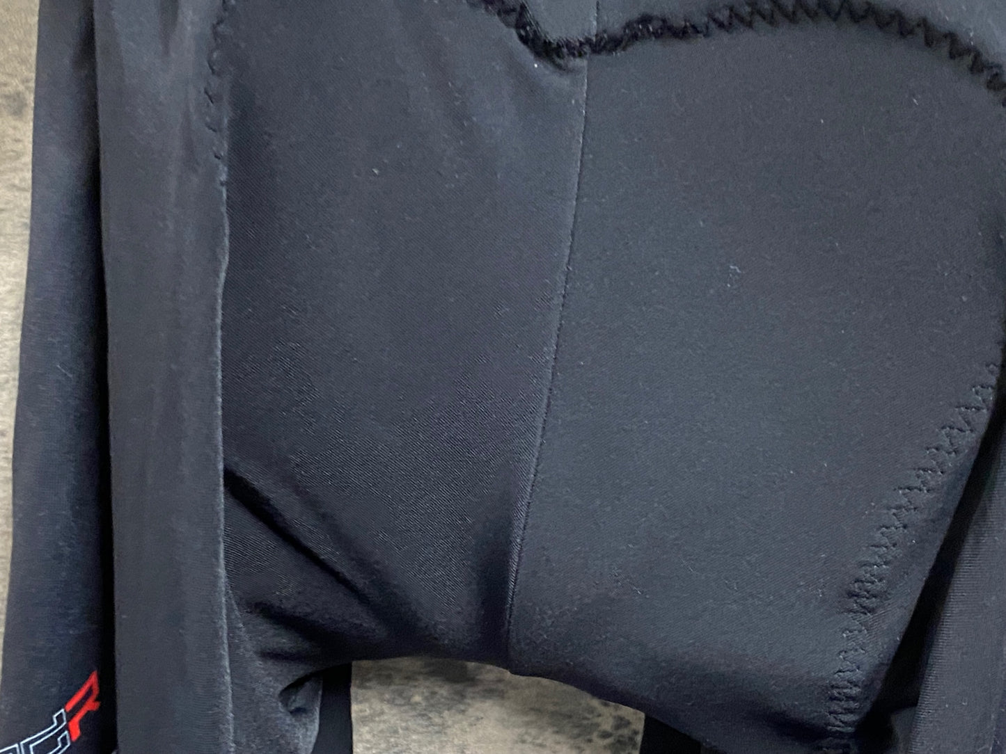 IY665 シマノ SHIMANO ビブタイツ 黒 XXL 裏起毛