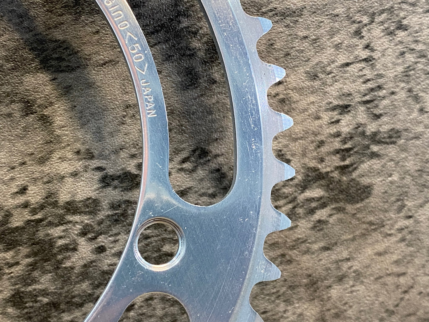 IU256 スギノ SUGINO MIGHTY COMPETITION チェーンリング 50T