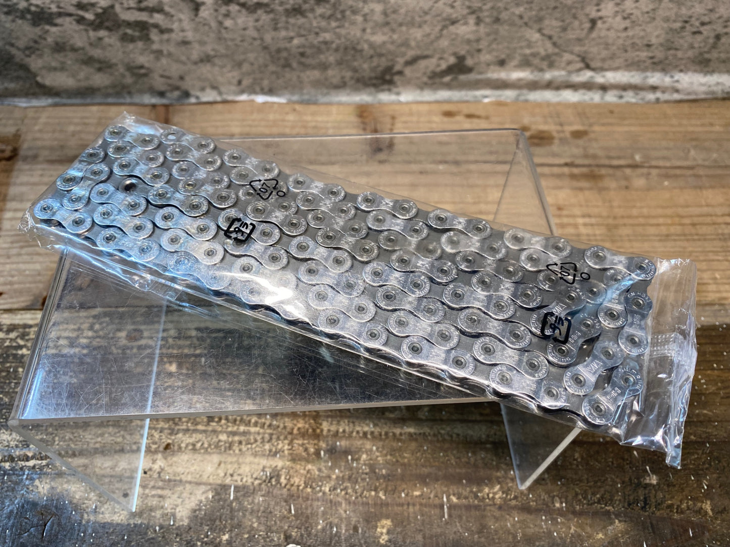 IQ425 シマノ SHIMANO CN-HG93 チェーン 9S 未使用