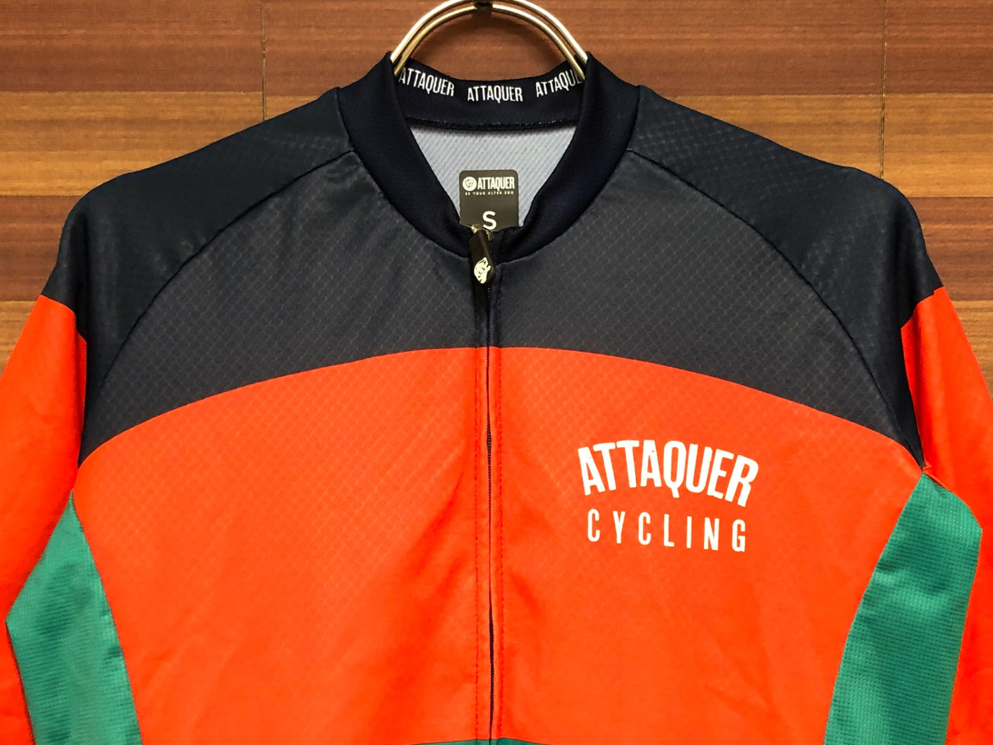 IO305 アタッカー ATTAQUER ALL DAY 半袖 サイクルジャージ 赤 緑 S