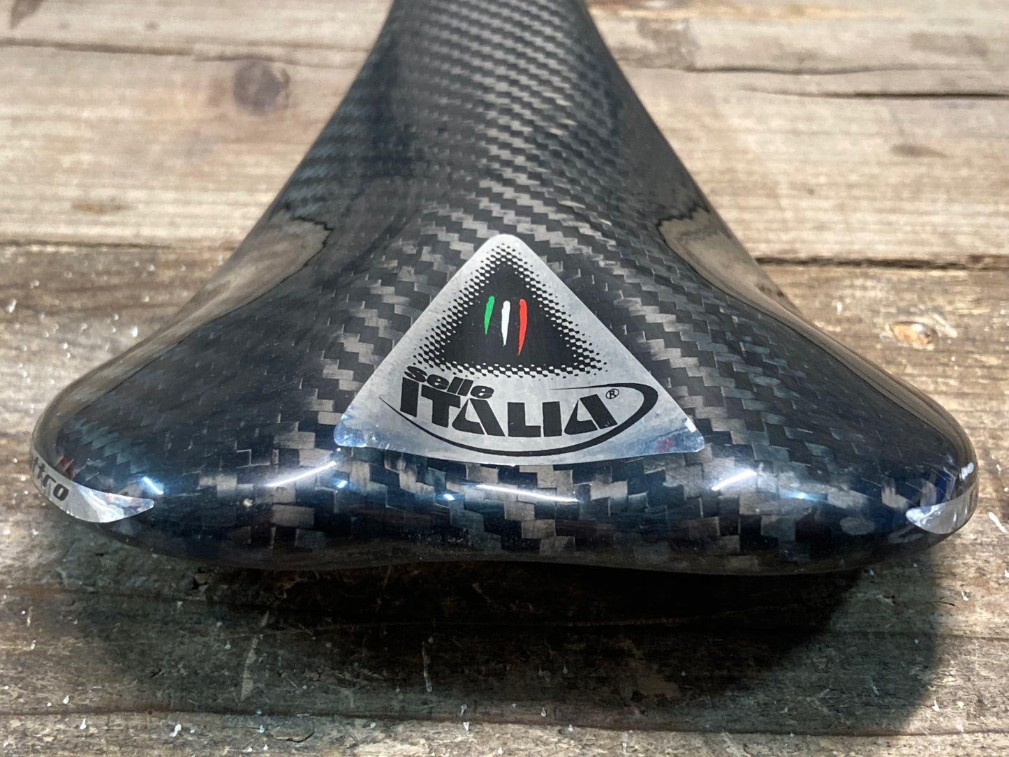 IQ577 セライタリア SELLE ITALIA C64 カーボン サドル 黒