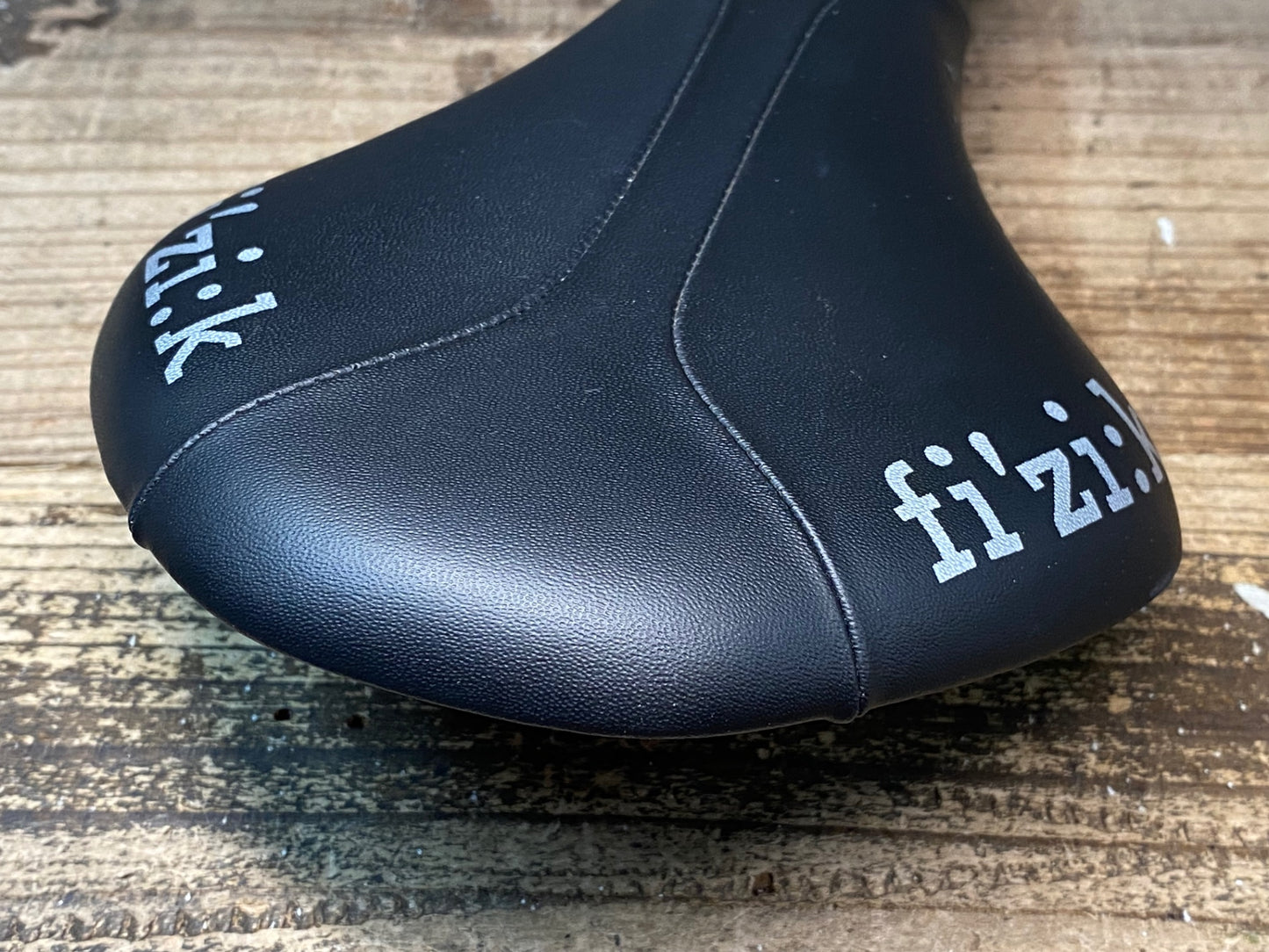 JB564 フィジーク fizik アンタレス ANTARES R7 サドル 黒 140mm S ALLOYレール