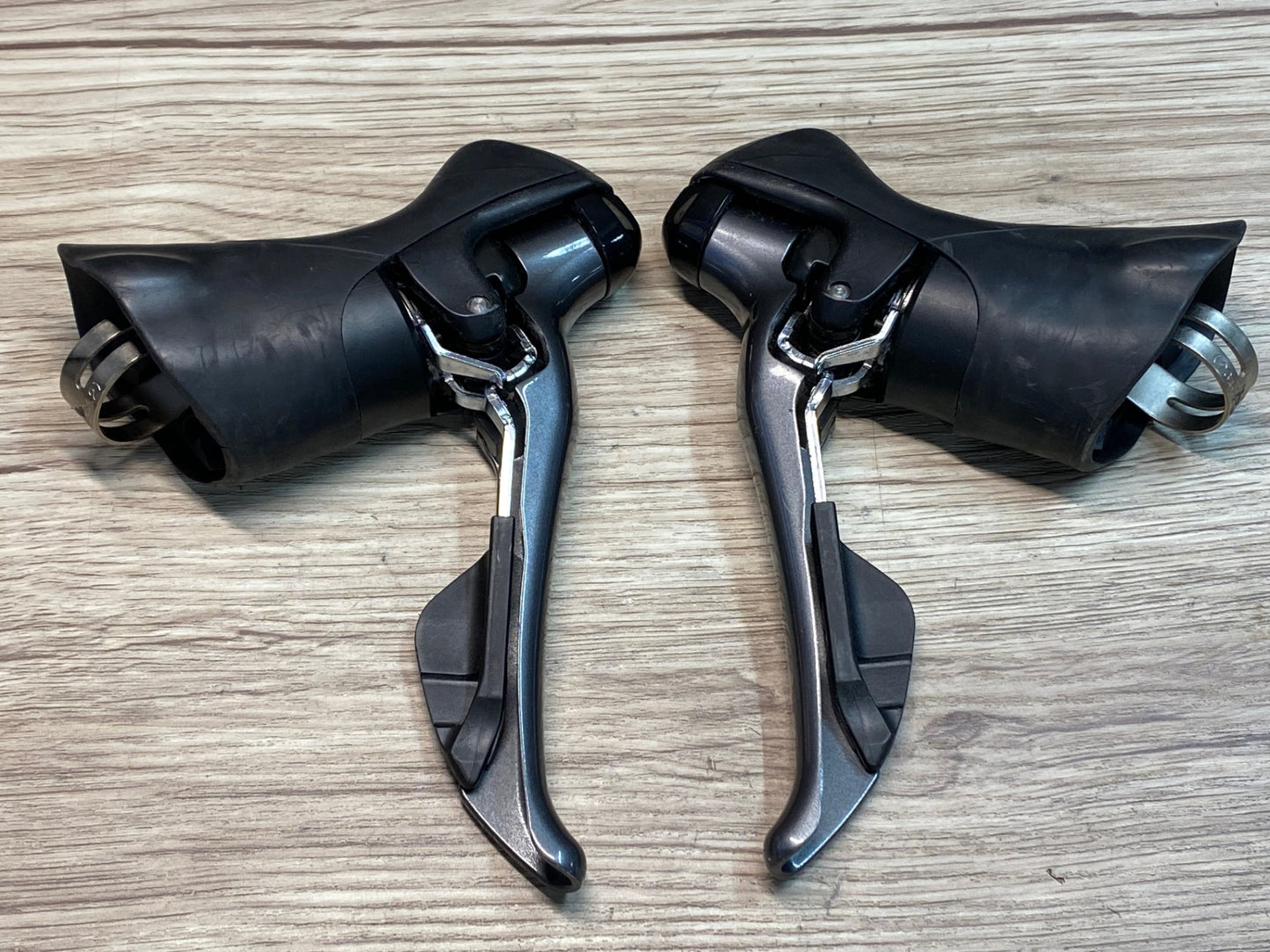 IT855 シマノ SHIMANO クラリス CLARIS ST-R2000 STIレバー 左右セット 2x8S