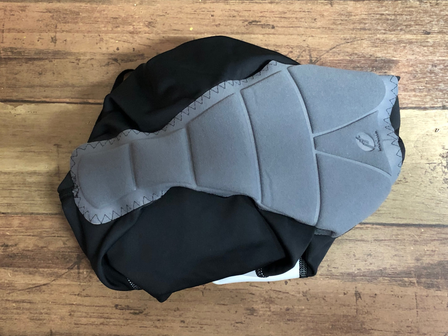 IQ839 リオンドカペルミュール Lion de KAPELMUUR レーサーパンツ 黒 L