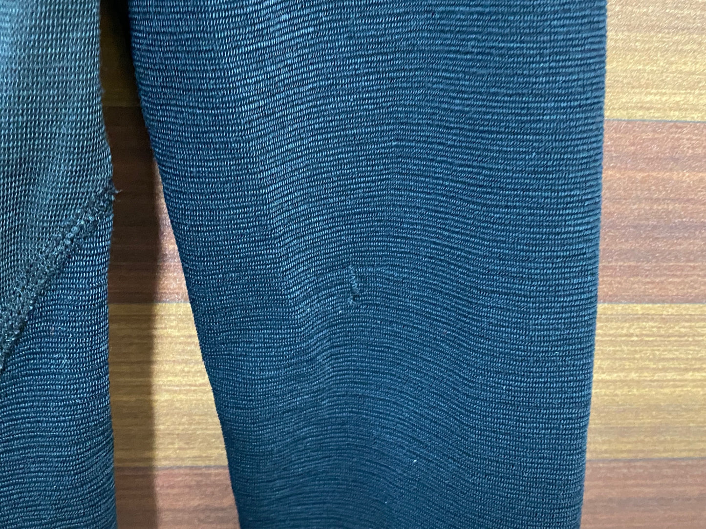 IN531 モンベル mont-bell 長袖 べースレイヤー 黒 S