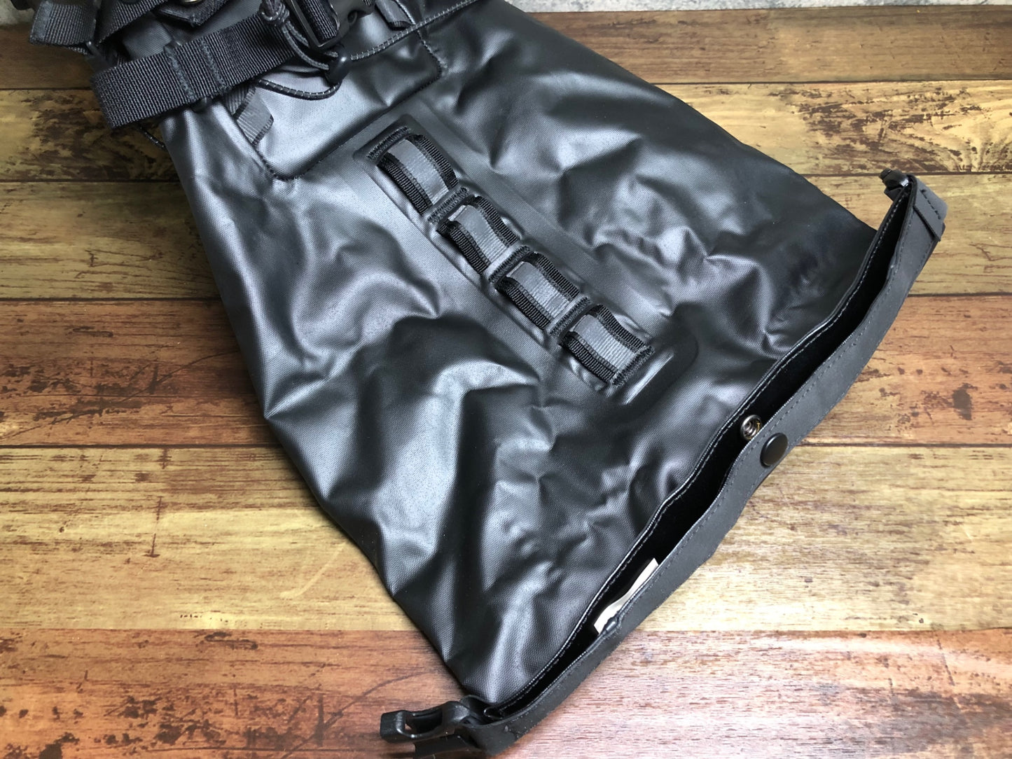 IT249 スペシャライズド SPECIALIZED BURRA BURRA STABILIZER サドルバッグ 黒