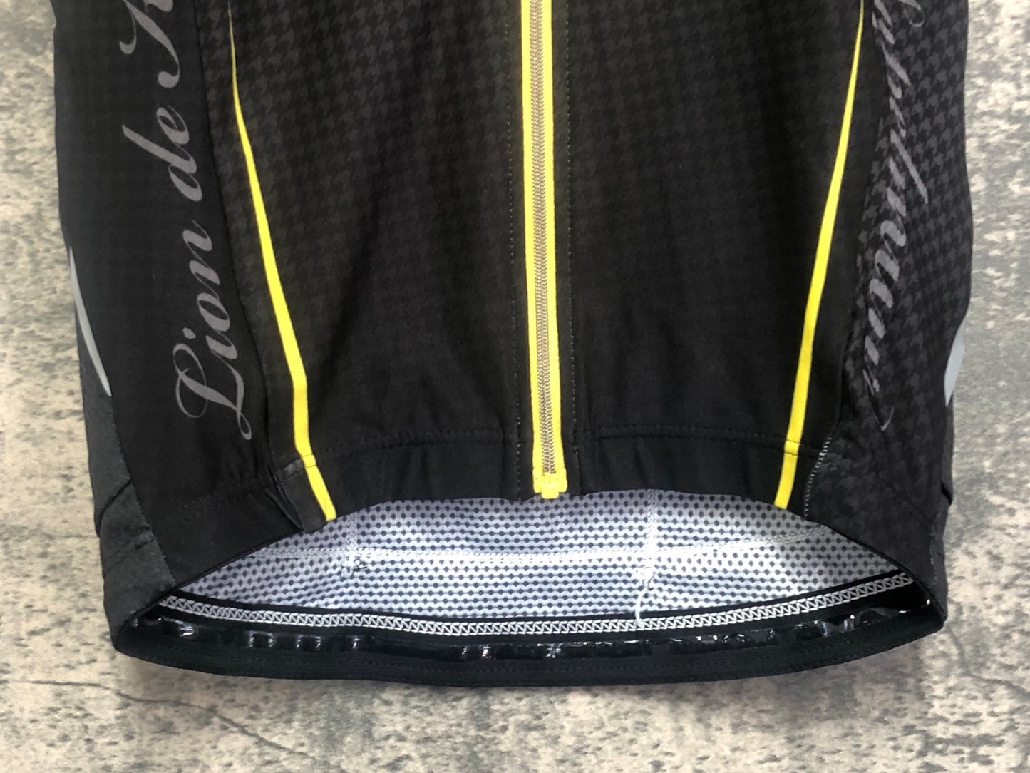 IW595 リオンドカペルミュール Lion de KAPELMUUR 半袖 サイクルジャージ 黒 Ｓ