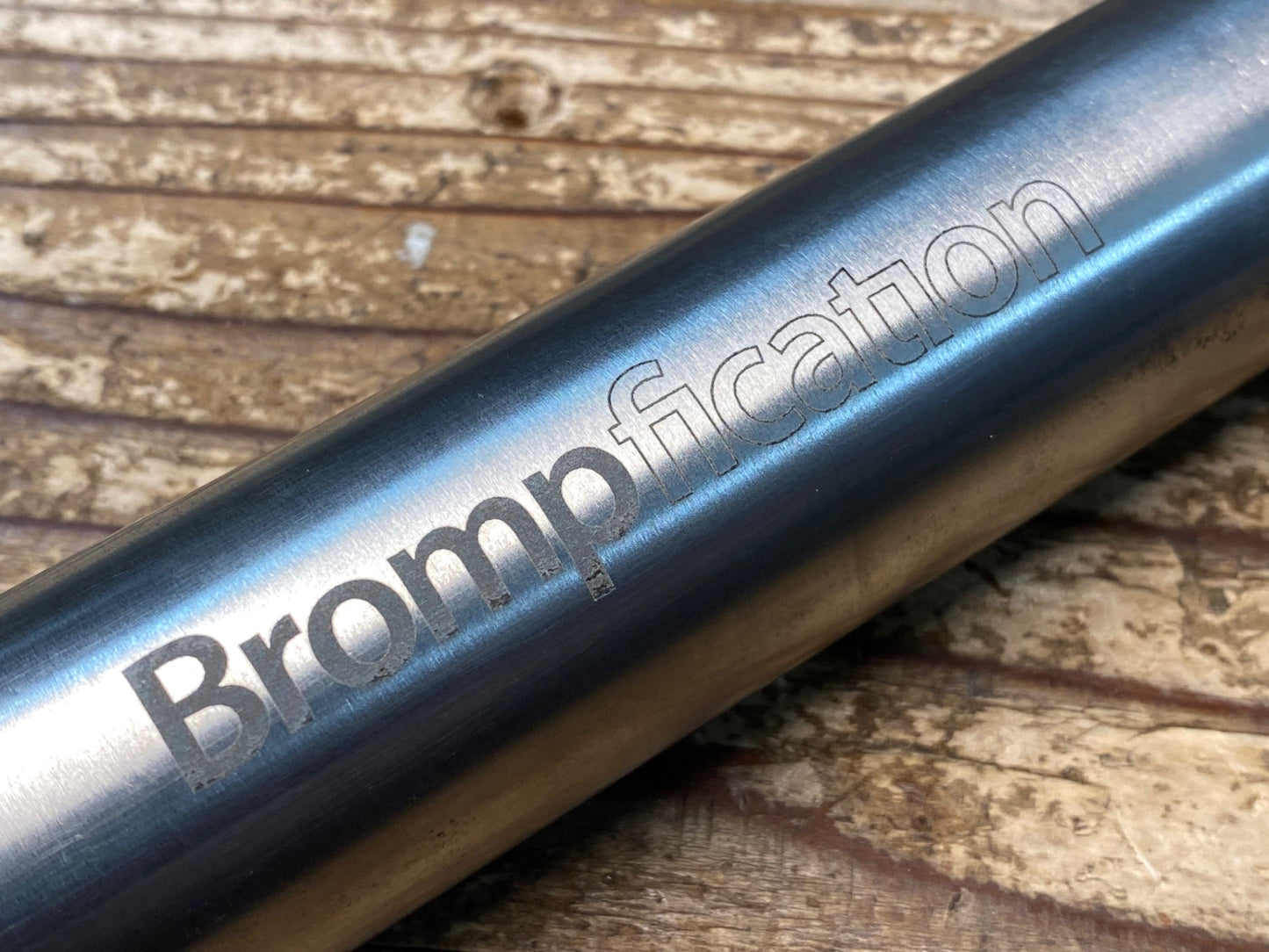 FU159 ブロンフィケーション Brompfication Titanium Seatpost ブロンプトン用 チタン シートポスト 520mm