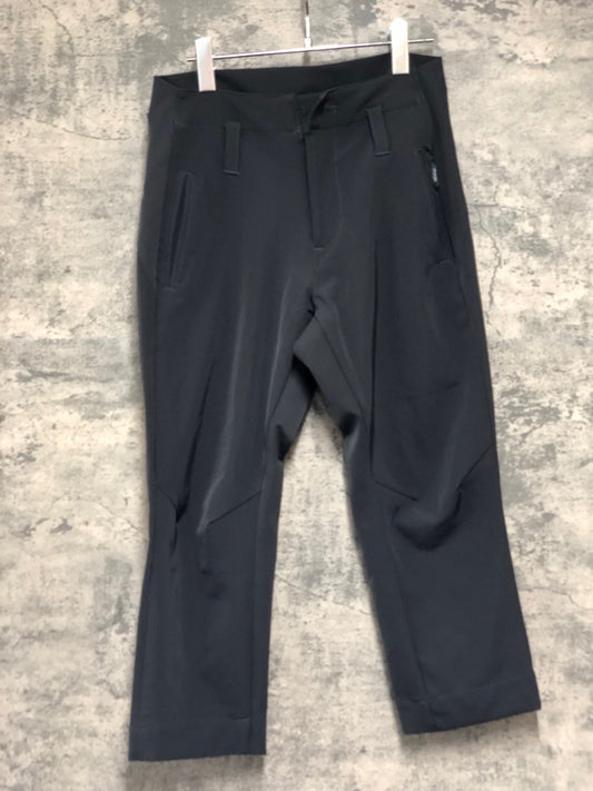 JB772 CCP ホボレーパン 茶 M ※ボタン欠品