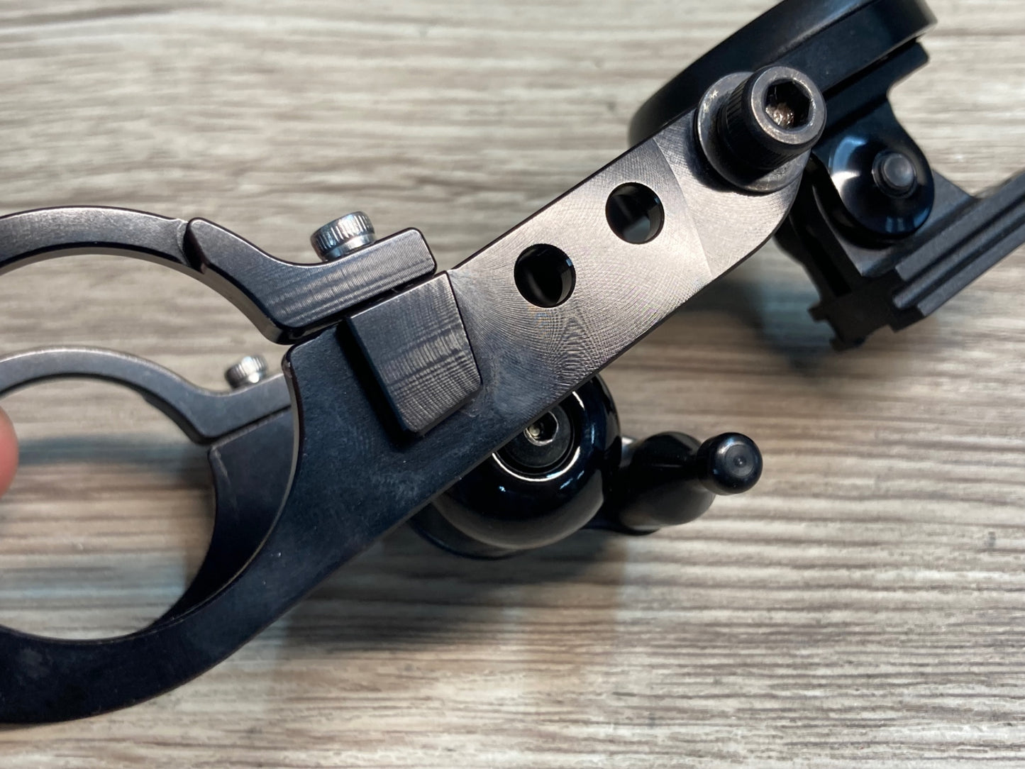 IW999 レックマウント Rec-Mounts Type19 両持 サイコンマウント ガーミン/キャットアイ対応 ベル付属